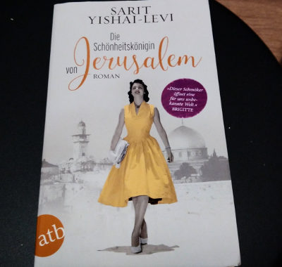 Die Schönheitskönigin von Jerusalem // Sarit Yishai-Levi